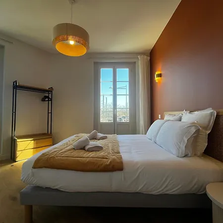Apartmán 2 Avec Climatisation, Terrasse - Gare Saint-jean *