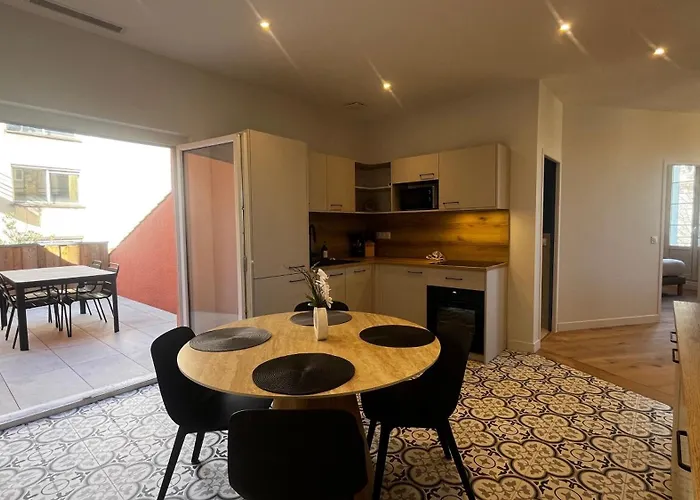 2 Avec Climatisation, Terrasse - Gare Saint-jean Apartment *