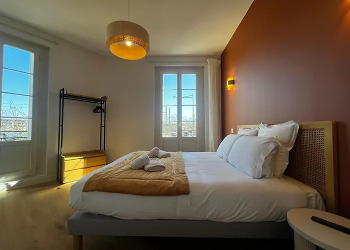 Apartment 2 Avec Climatisation, Terrasse - Gare Saint-jean *